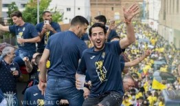 《夺冠》在线观看,揭秘中国女排辉煌历程的励志传奇