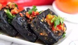 高明爆料臭豆腐视频,臭豆腐制作全过程，带你领略传统美食魅力