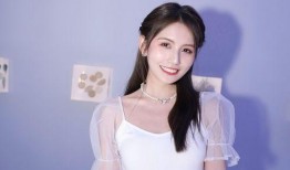 网红母女吃瓜,揭秘娱乐圈幕后真相